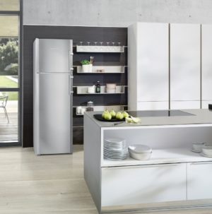 Liebherr CTNesf3663 60 cm freestanding top mount fridge freezer - Image 4