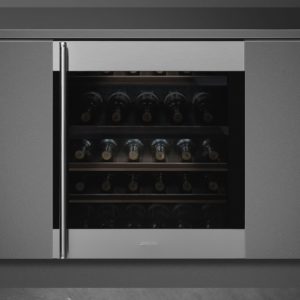 Smeg CVI338RX3 60cm Classic Undercounter Wine Cooler with Right Hand Hinge, Stainless Steel - Image 3