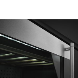 Smeg CVI338LX3 60cm Classic Undercounter Wine Cooler with Left Hand Hinge, Stainless Steel - Image 2