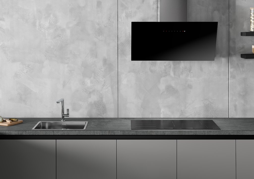 Smeg KICV90BL 90cm Angled Chimney Hood with Auto Vent, Black Glass - Image 8