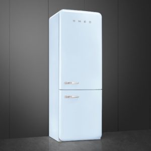 Smeg FAB38RPB5 70cm 50s Style Right Hand Hinge Fridge Freezer, Pastel Blue - Image 3