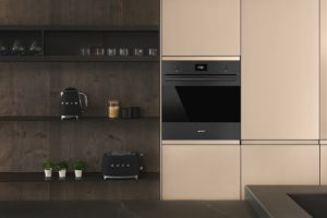 Smeg SFP6301TVN 60cm Classic Pyrolytic Single Oven, Matte Black - Image 2