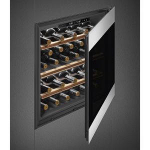 Smeg CVI129G 60cm Linea Integrated Wine Cooler - Image 3