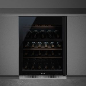 Smeg CVI638LN3 82cm Dolce Stil Novo Integrated Undercounter Wine Cooler - Image 2