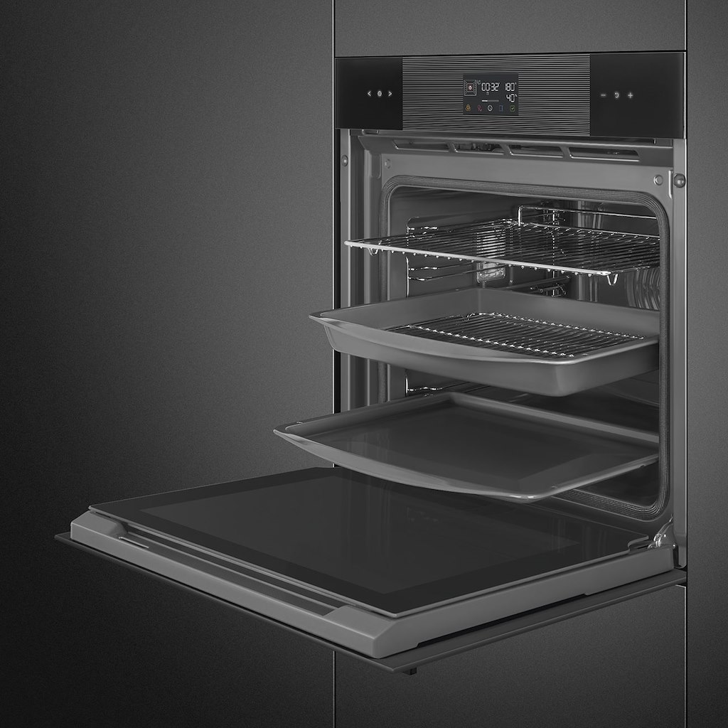 Smeg SOP6102S2PB3 60cm Linea Pyrolytic SteamOne Oven, Black - Image 4