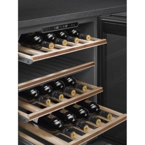 Smeg CVI638RN3 Dolce Stil Novo Undercounter Wine Cooler - Image 7