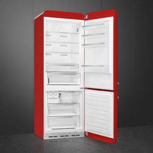 Smeg FAB38RRD5 70cm 50s Style Right Hand Hinge Fridge Freezer, Red - Image 5