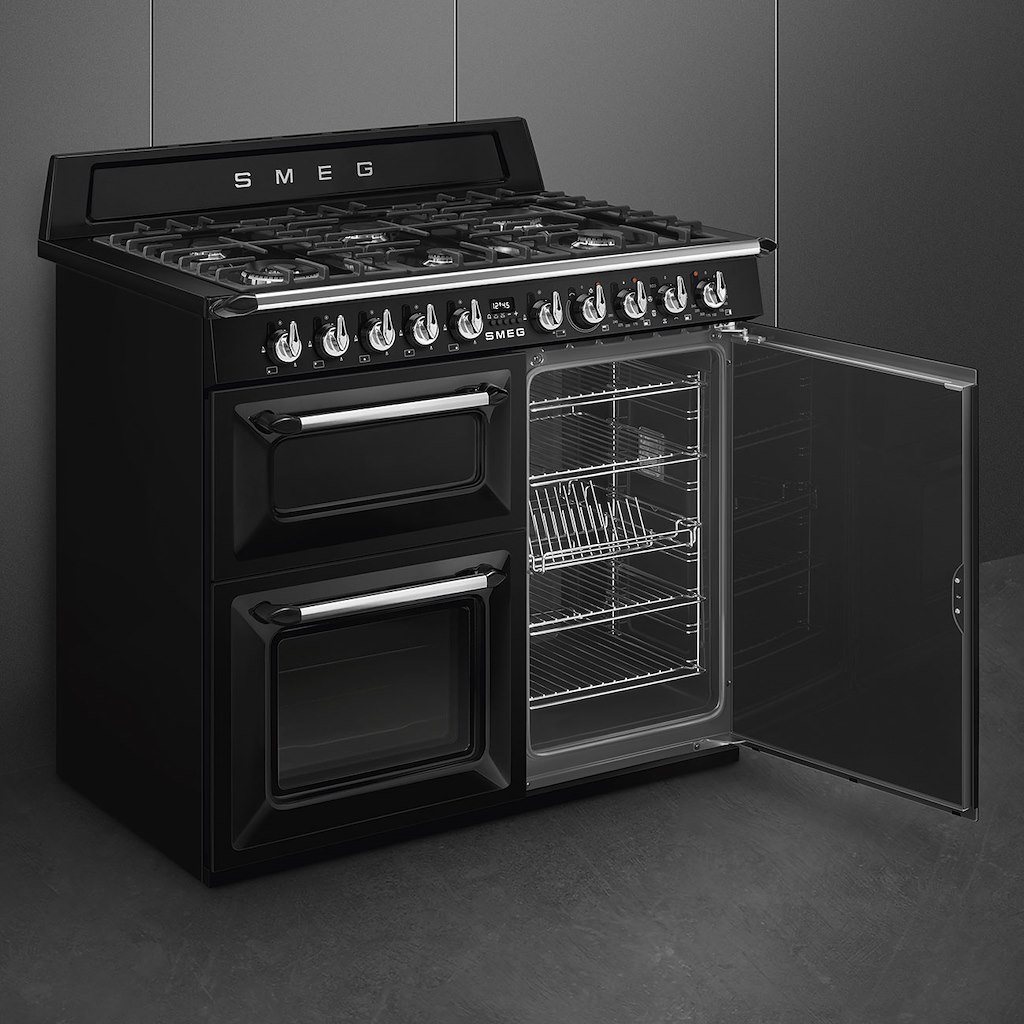 Smeg TR103BL 100cm Victoria Dual Fuel Range Cooker, Black - Image 4