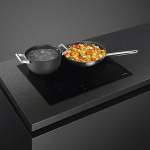 Smeg SE264TD1 60cm 4 Zone Straight Edge Glass Ceramic Hob with Touch - Image 4