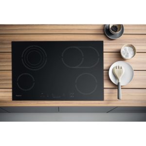 Hotpoint Elegance CRC641DB Electric Ceramic Hob - Black - Image 3